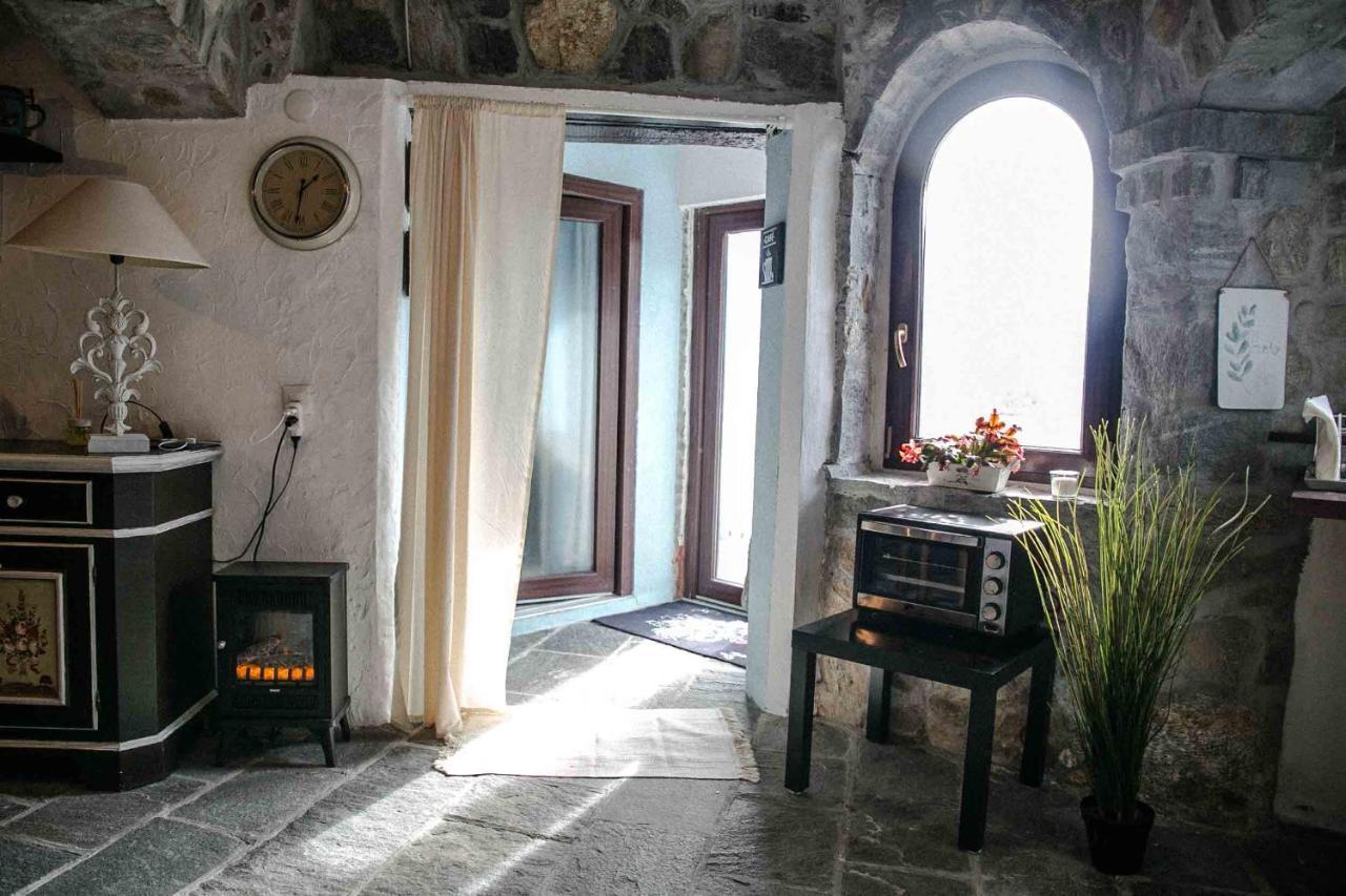 Casa Alma Grotto Apartment Brione sopra Minusio Exterior foto